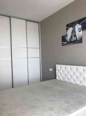 Оренда Квартира 2-кімнатна на ул. Заречная, 1 Київ