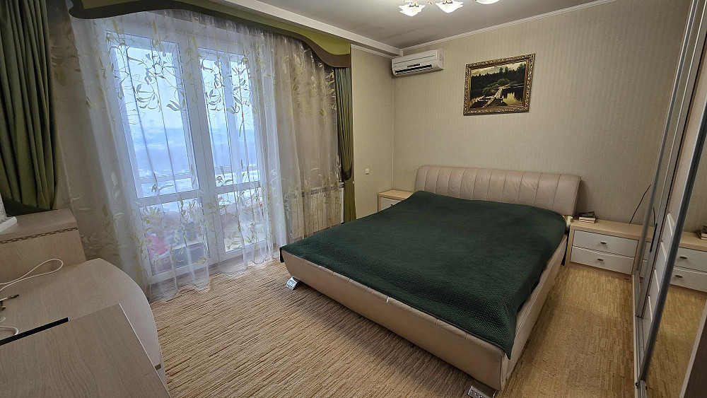 Продаж Квартира 3-кімнатна, 15/30 поверх на Дніпровська наб. вул., д. 1 Київ - фото 1