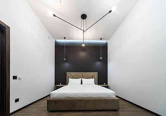 Оренда Квартира 2-кімнатна, 4/5 поверх на вул. Хмельницького Богдана L'viv