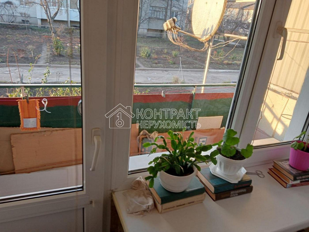 Продаж Квартира 3-кімнатна, 1/2 поверх на вул. Будівельників  - фото 12