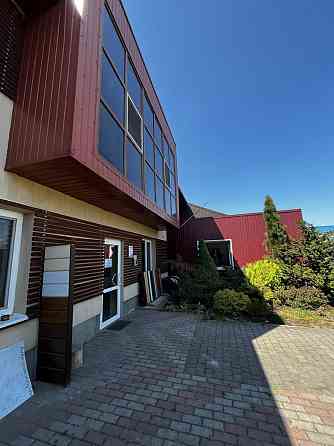 Продаж приміщення вільного призначення поверх - 1/2 