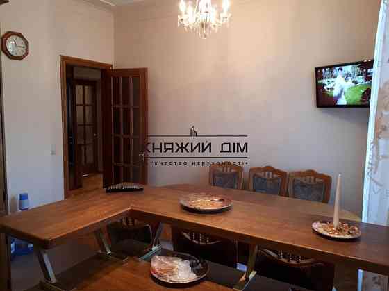 Оренда Квартира 3-кімнатна, 3/5 поверх на Дарвина ул. Kiev