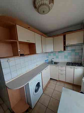 Оренда Квартира 3-кімнатна, 5/9 поверх на пр. Воскресенський, 25 Kiev