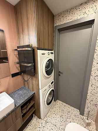 Продаж Квартира 1-кімнатна, 12/26 поверх на Зарічна вул., д. 2 Kiev