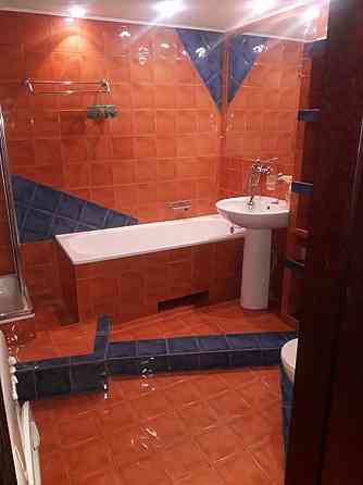 Продаж Квартира 2-кімнатна, 3/5 поверх на Андрющенко, 7/19 Kiev