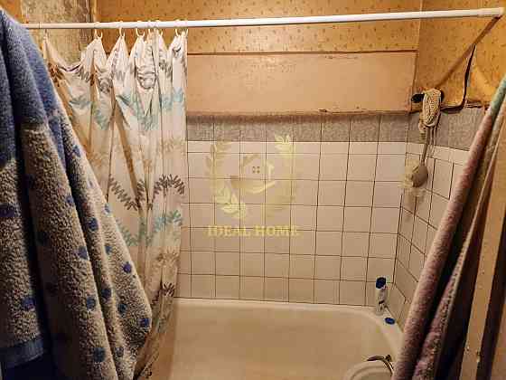 Продаж Квартира 2-кімнатна на Иорданская ул., 4А Киев