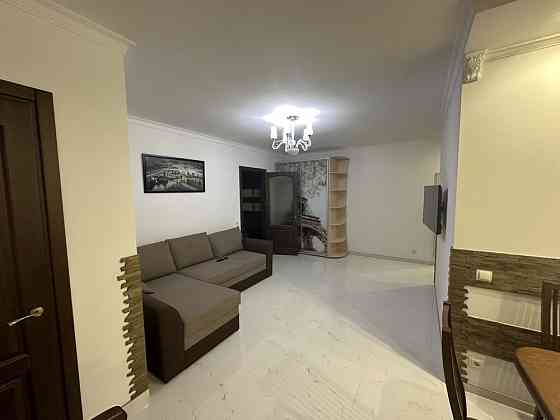 Оренда 1к Квартира 59 кв.м Залізнична вул. Львов