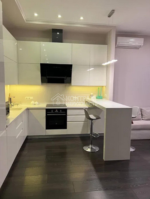 Продаж Квартира 3-кімнатна, 4/10 поверх на вул. Банний Kharkiv - photo 1