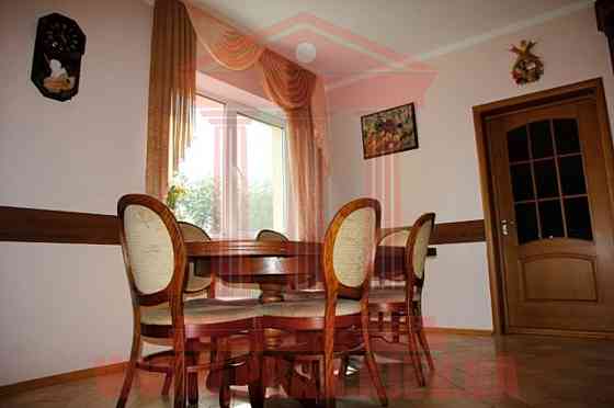 Продаж 3-поверховий Будинок з ділянкою 14 сот 460 кв.м  на Степная 