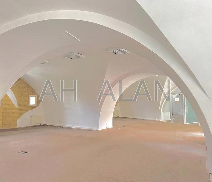 Оренда офісне приміщення на Рибальська вул., 22 приміщень - 7, поверх - 2/3 Київ - фото 1