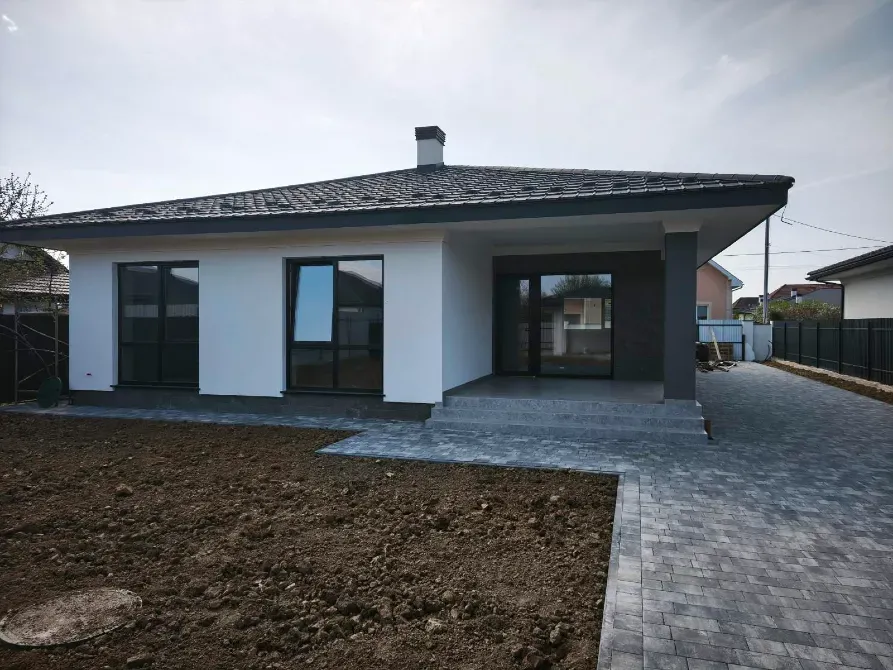 Продаж 1-поверховий Будинок з ділянкою 7.5 сот 140 кв.м 4 кімн. на Зелена Ужгород - фото 8