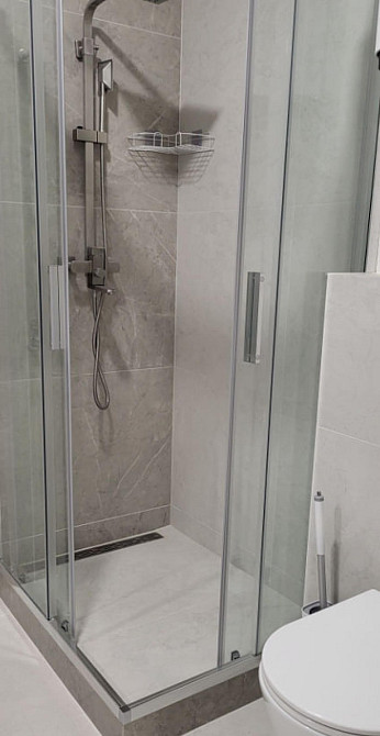 Продаж Квартира 1-кімнатна, 5/6 поверх на вул. Корольова Рівне - фото 2