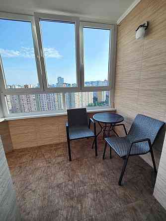 Оренда Квартира 2-кімнатна, 17/24 поверх на Анны Ахматовой ул., 32/18 Kiev