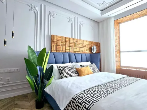 Продаж Квартира 3-кімнатна, 10/10 поверх на Мазепи Ivano-Frankivs'k