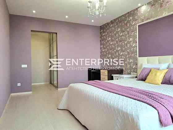 Продаж 3к Квартира 92 кв.м Хорольська вул. Київ