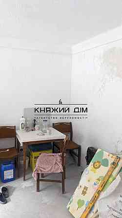 Продаж Квартира 1-кімнатна, 1/5 поверх на Петра Запорожца ул. Kiev