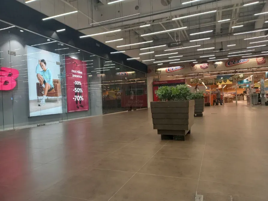 Здається Магазин / салон / торгова точка площа 398 кв.м  Дніпро  Дніпро - фото 11