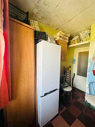 Продаж Квартира 1-кімнатна, 4/5 поверх на Празька вул.,, 31 Киев