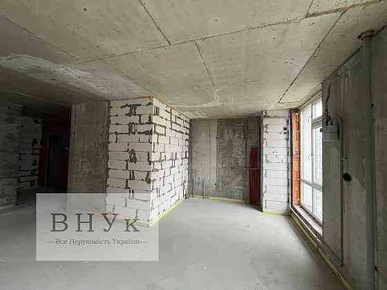 Продаж Квартира 3-кімнатна, 4/10 поверх на вул. Микулинецька Ternopil'