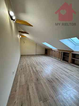 Продаж двокімнатної квартири по вул.Восьмого березня Uzhhorod