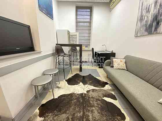 Оренда Квартира 3-кімнатна, 2/6 поверх на вул. Римарська Харків