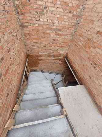 Продаж Будинок 