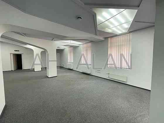 Оренда офісне приміщення на Хрещатик вул., 19 приміщень - 4, поверх - 1/4 Київ