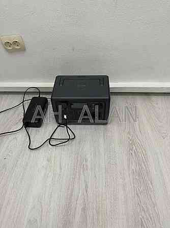 Оренда Будинок 1-кімнатний на Хмельницького Богдана вул., 10А Київ