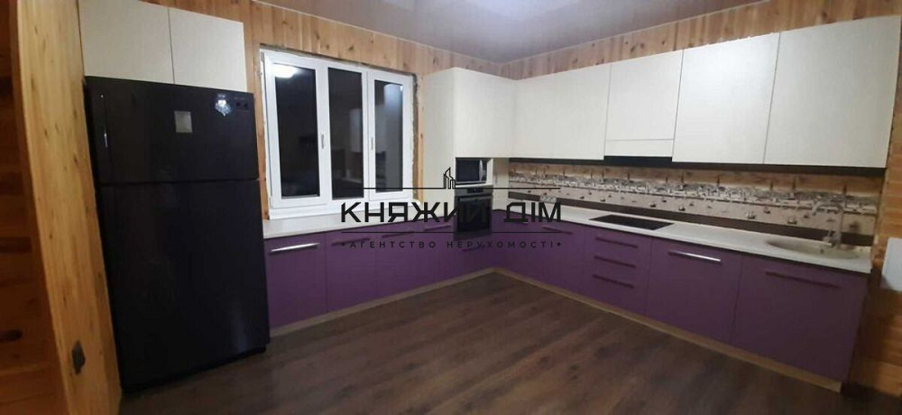 Продажа отличного 2-х этажного дома в с. Новые Петровцы Вышгородский район. № 2210779  - фото 3