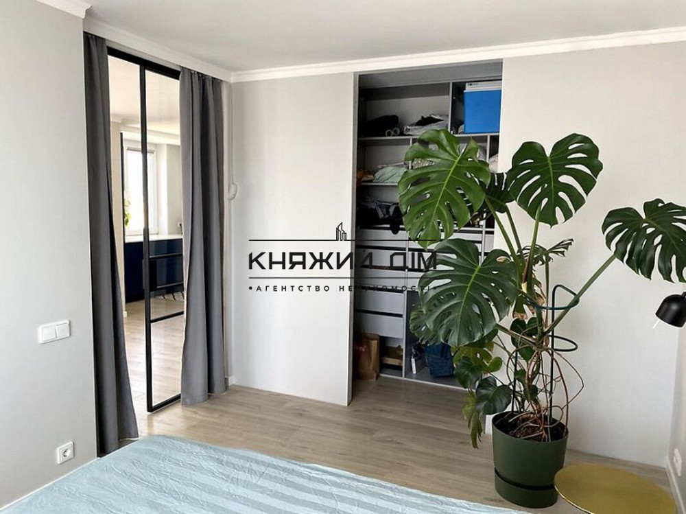 Продаж видовий 2-х к.кв. студіо м. Харківська. № 21142133 Київ - фото 5