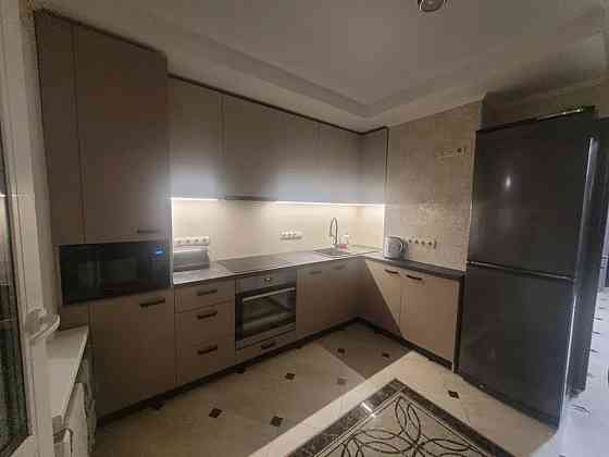 Оренда Квартира 2-кімнатна, 4/25 поверх на Софії Русової, 7а Київ