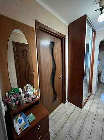 Оренда Квартира 1-кімнатна, 1/5 поверх на Синьозерна, 6а Kiev