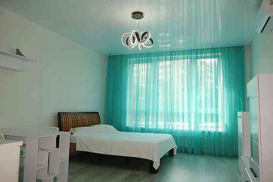 Оренда Квартира 1-кімнатна на Днепродзержинская ул., 128 Киев