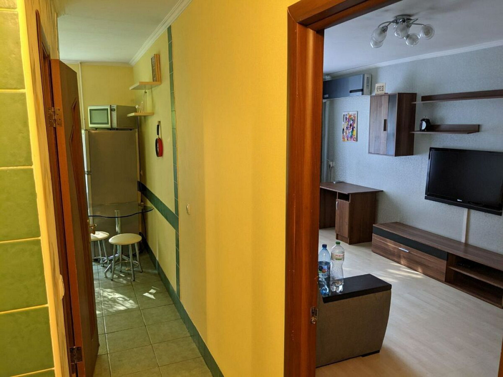 Оренда Квартира 1-кімнатна, 1/9 поверх на Кирилівська, 99/1 Kiev - photo 4