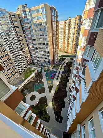 Продаж 2к Квартира 67.9 кв.м Паустовського вул. 