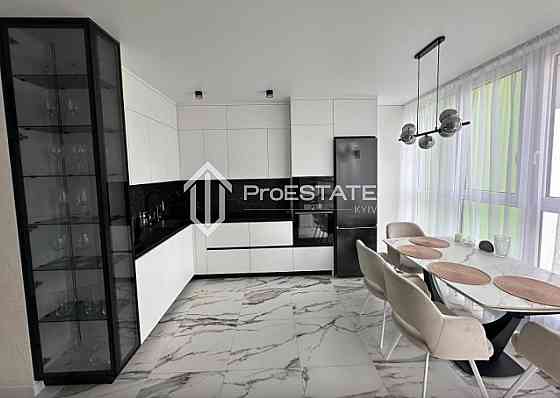 Продаж Квартира 3-кімнатна, 12/24 поверх на вул. Івана Виговського Kiev