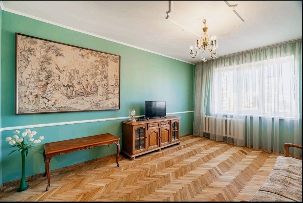 Продаж Квартира 3-кімнатна, 8/10 поверх на Вишняківська вул., д. 8 Київ - фото 1