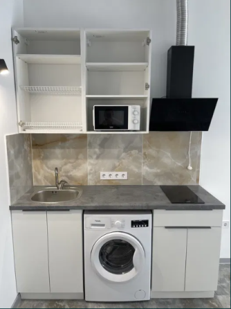 Продам 1-комнатную квартиру с евроремонтом на Слободке Одеса