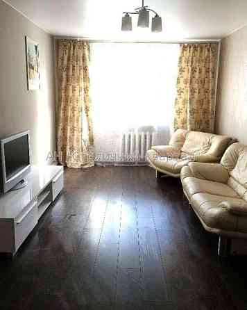 Продаж Будинок 2-кімнатний на Андрія Верхогляда вул., 2 Київ