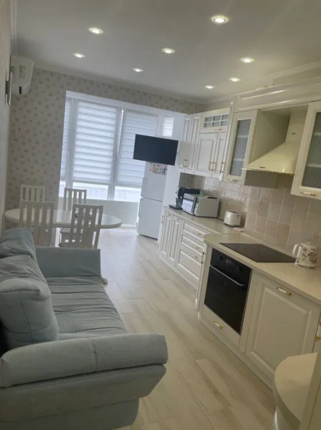 Двухкомнатная с ремонтом, новый дом. Одеса - фото 1