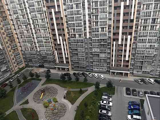 Продаж Квартира 2-кімнатна, 13/16 поверх на Академіка Заболотного вул., 148В Киев