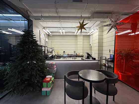 Оренда торгове приміщення на вул. Січових Стрільців поверх - 1/4 Івано-Франківськ