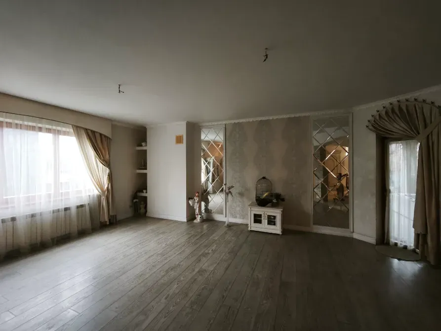 For sale 2-storey House with land 12 ares 293 sq.m 7+ rooms at Володимирська Uzhhorod - photo 8