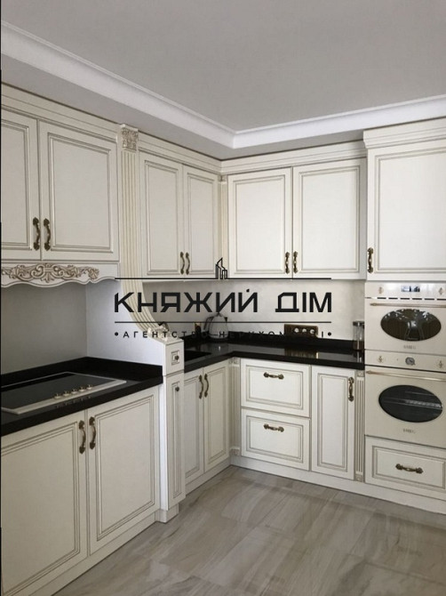 Продаж 3к Квартира 120 кв.м Пчелки Елены ул. Київ - фото 1