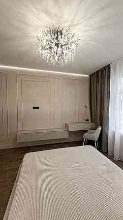 Продаж Квартира 2-кімнатна, 6/12 поверх на Антоновича вул., д. 103 Киев