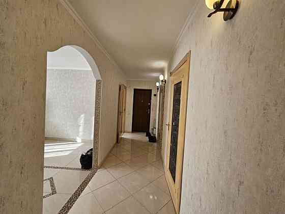 Оренда Квартира 4-кімнатна, 6/9 поверх Vinnytsya