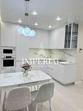 Продаж Квартира 1-кімнатна, 24/25 поверх на вул. Олександра Олеся Київ