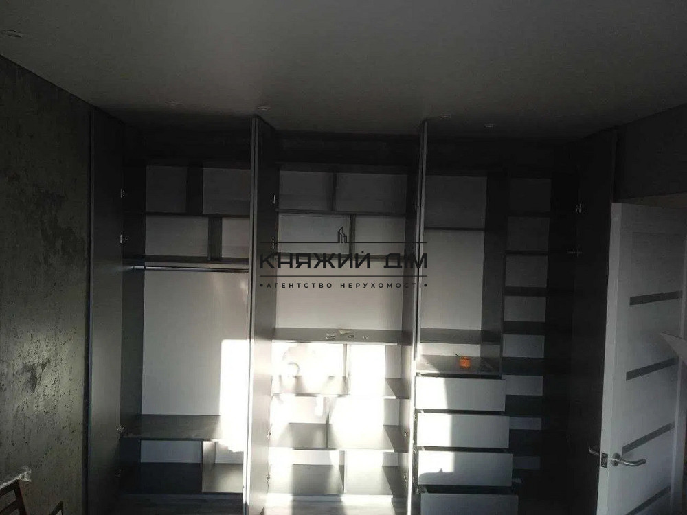 Продаж Квартира 2-кімнатна, 27/27 поверх на Вишняковская ул. Київ - фото 3