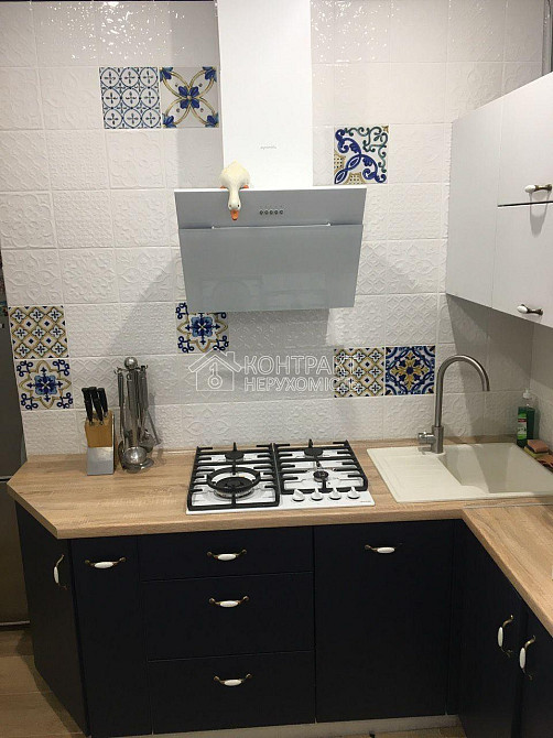 Продаж Квартира 3-кімнатна, 2/6 поверх на вул. Каразіна Харків - фото 1