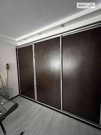 Оренда Квартира 1-кімнатна, 1/5 поверх на ул. Ольжича, 19/28 Киев